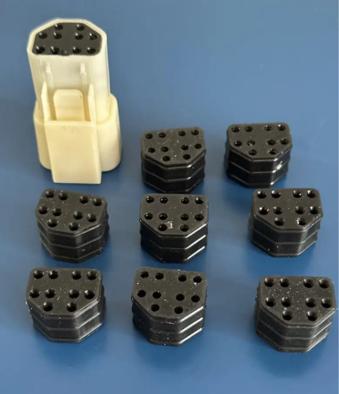 3D printed silicone connector seals